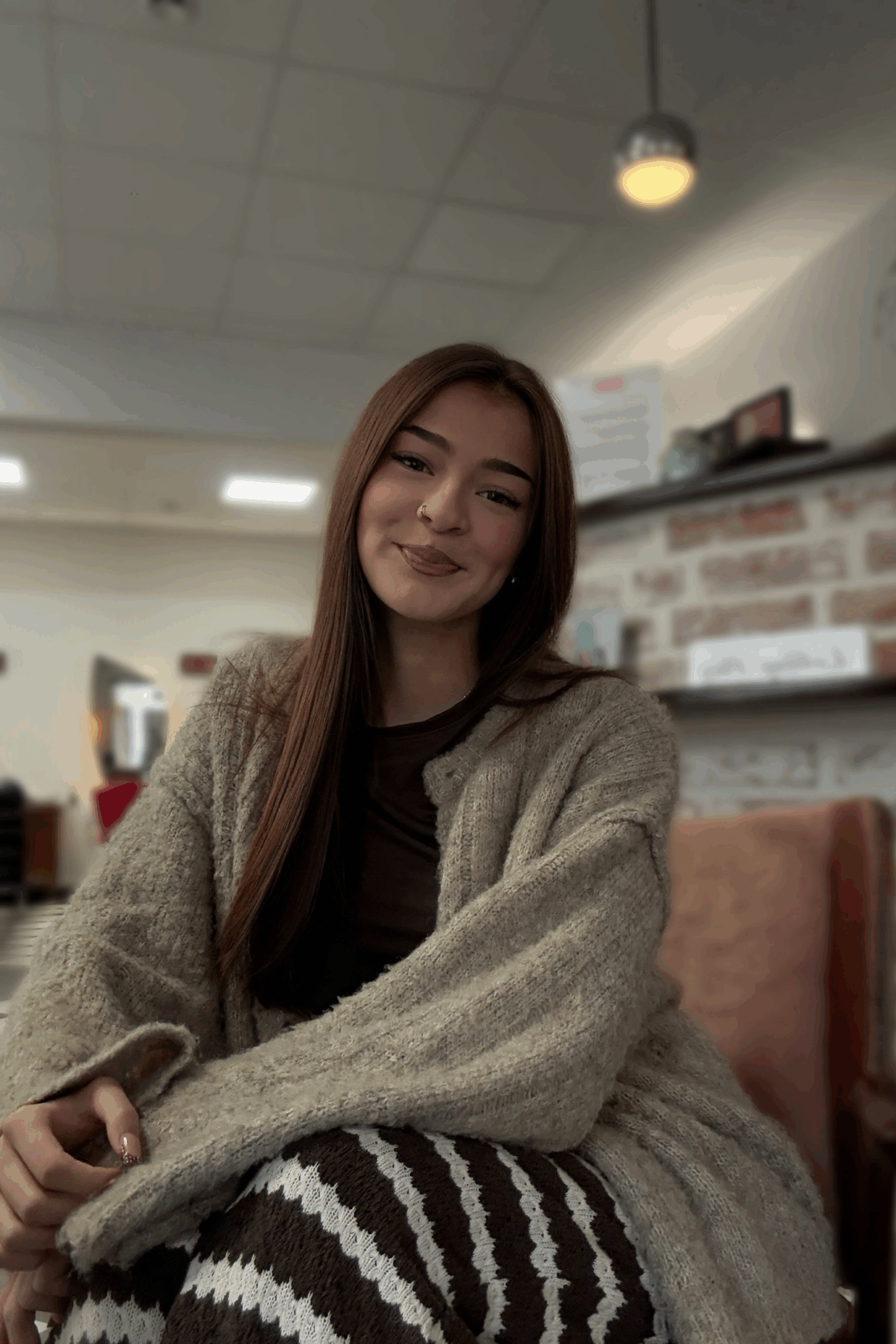 On Hair - Azubine - Leonie - Resized